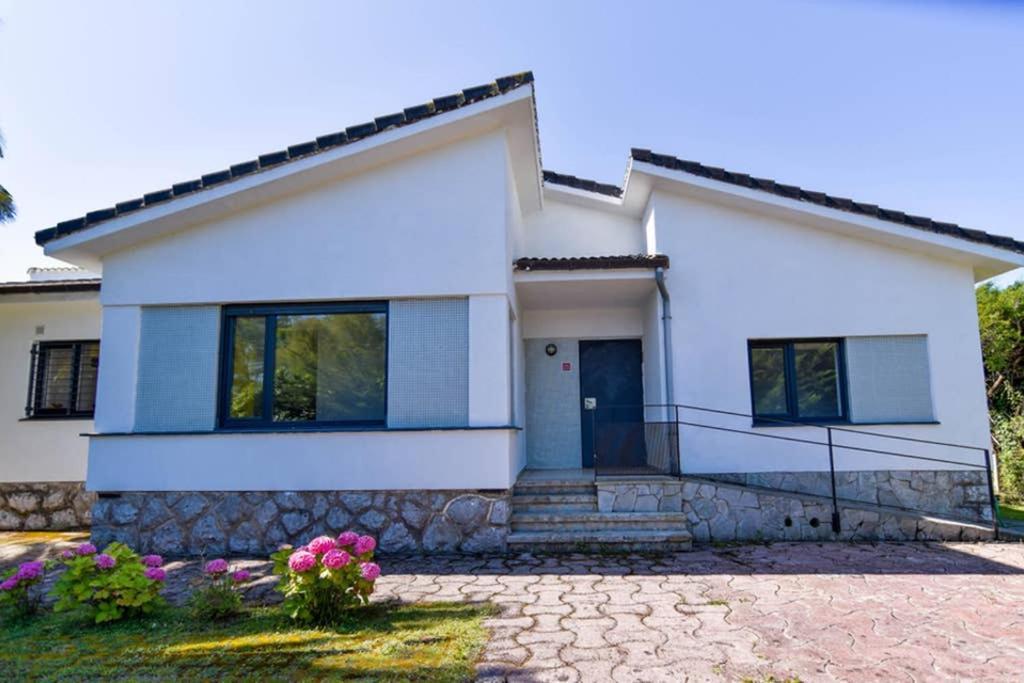 Villa ¡Nuevo! Espectacular Casa En La Playa De Berria Santoña Esterno foto